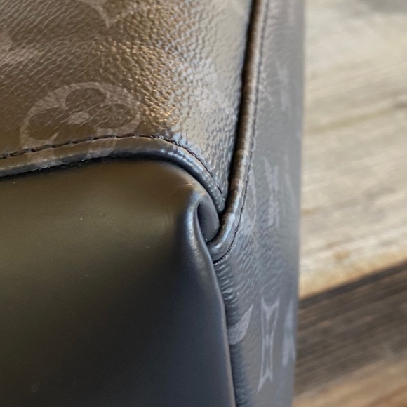 Louis Vuitton Messenger PM Eclipse - Picture 5 of 16